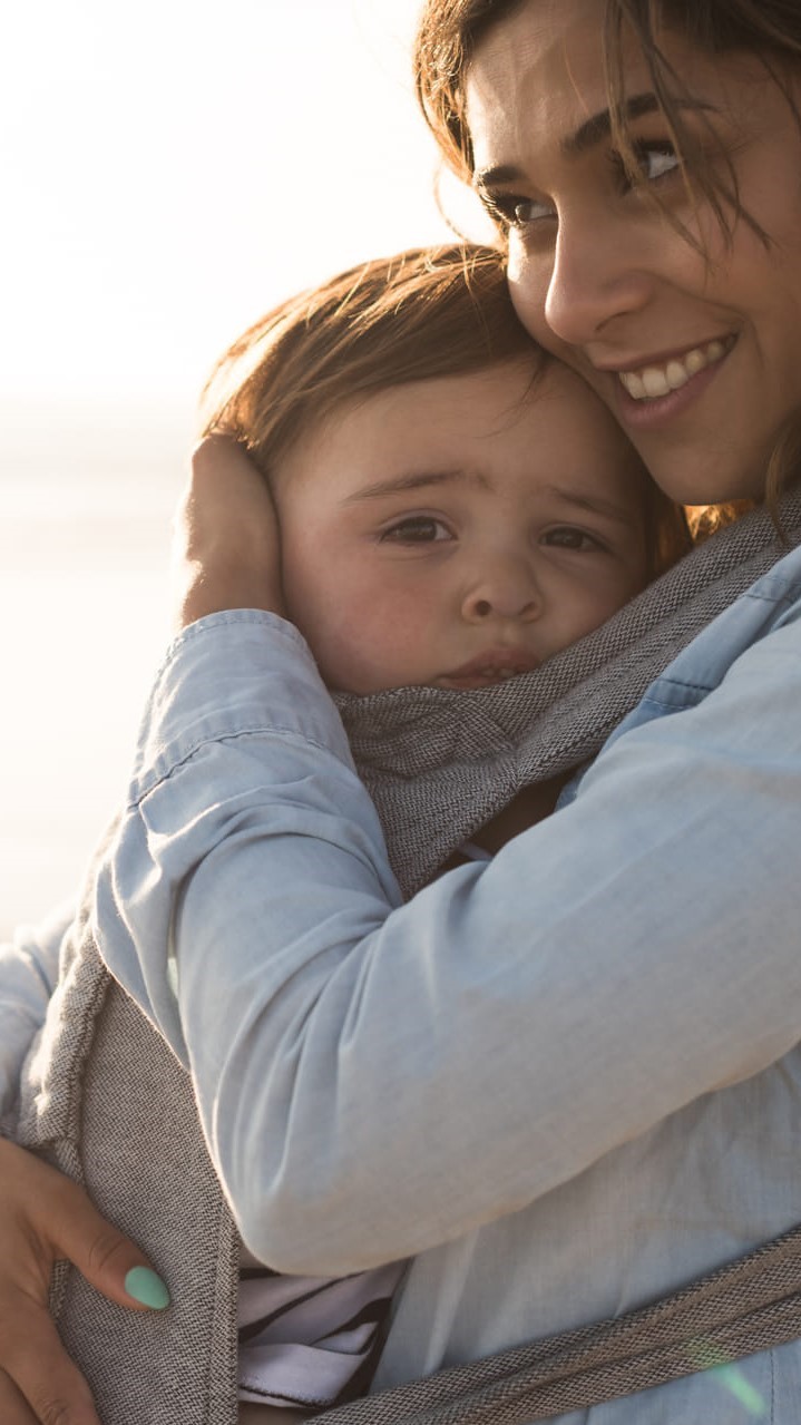 Le Portage Physiologique de Bébé et Ses Avantages